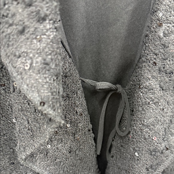 Piccadilly Made in Canada Women's Black Lace Blazer - Picture 4 of 7